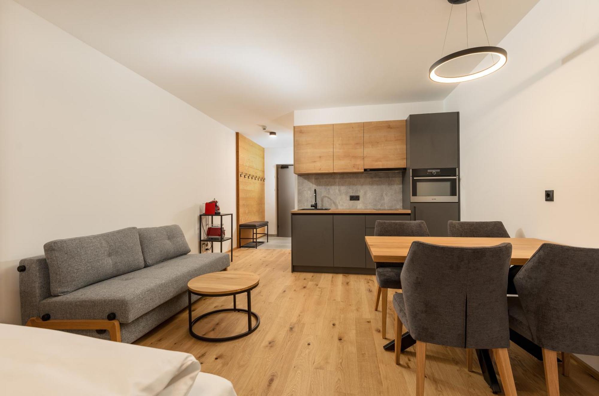 Pure Alpine Suites Schladming Exterior foto