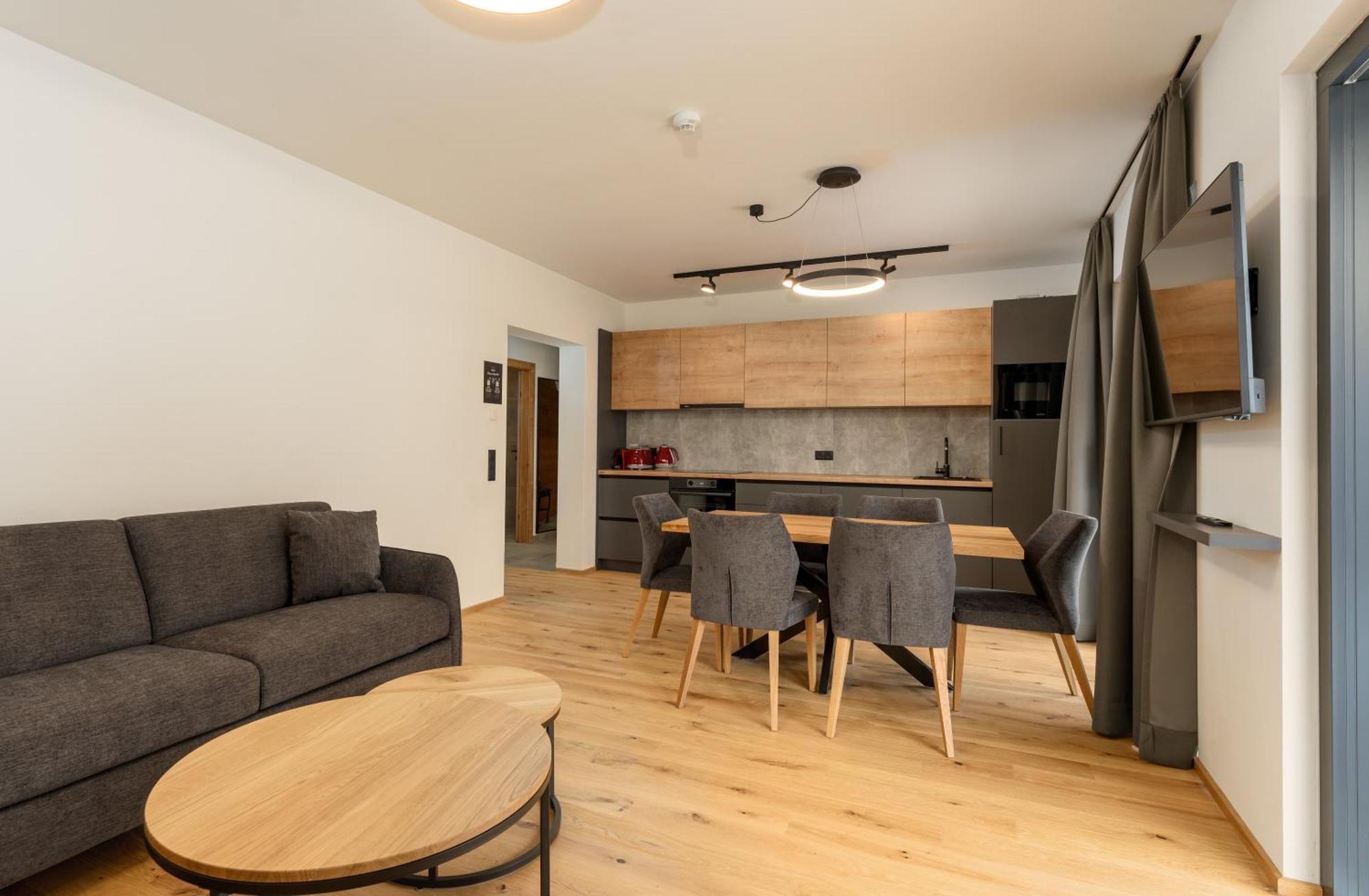 Pure Alpine Suites Schladming Exterior foto